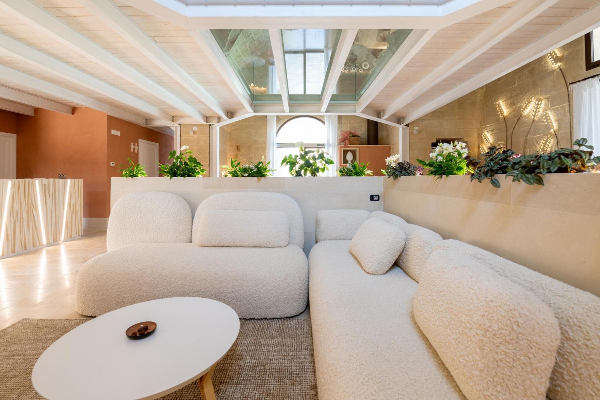 Corte Dei Granai Meeting & Spa - Raro Rooms Collection Maglie Exteriör bild
