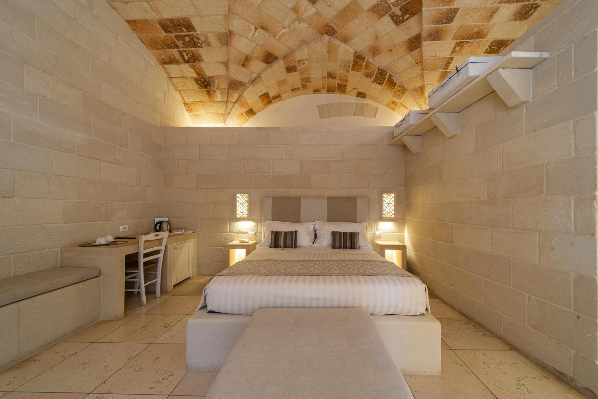 Corte Dei Granai Meeting & Spa - Raro Rooms Collection Maglie Exteriör bild