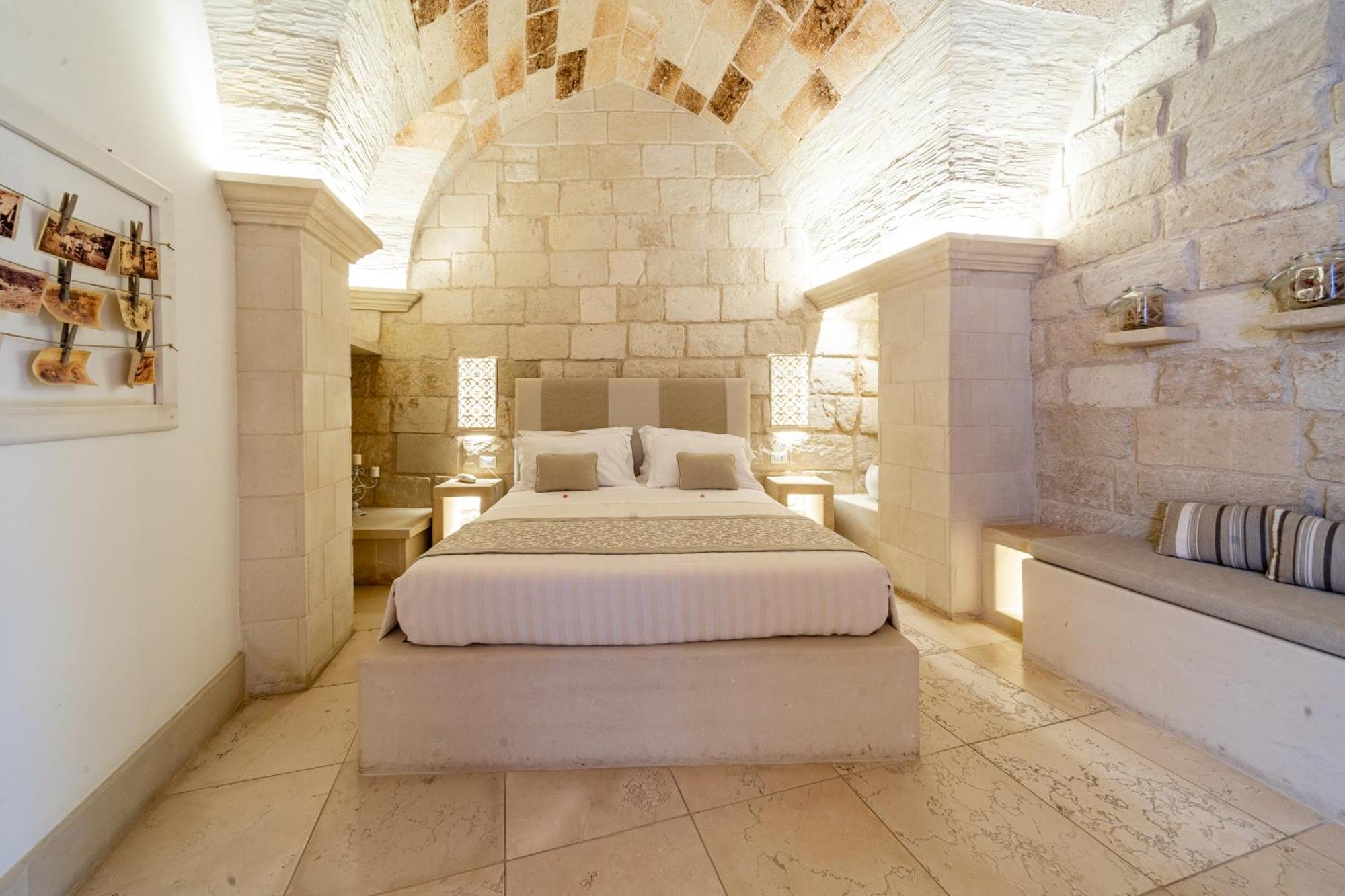 Corte Dei Granai Meeting & Spa - Raro Rooms Collection Maglie Exteriör bild